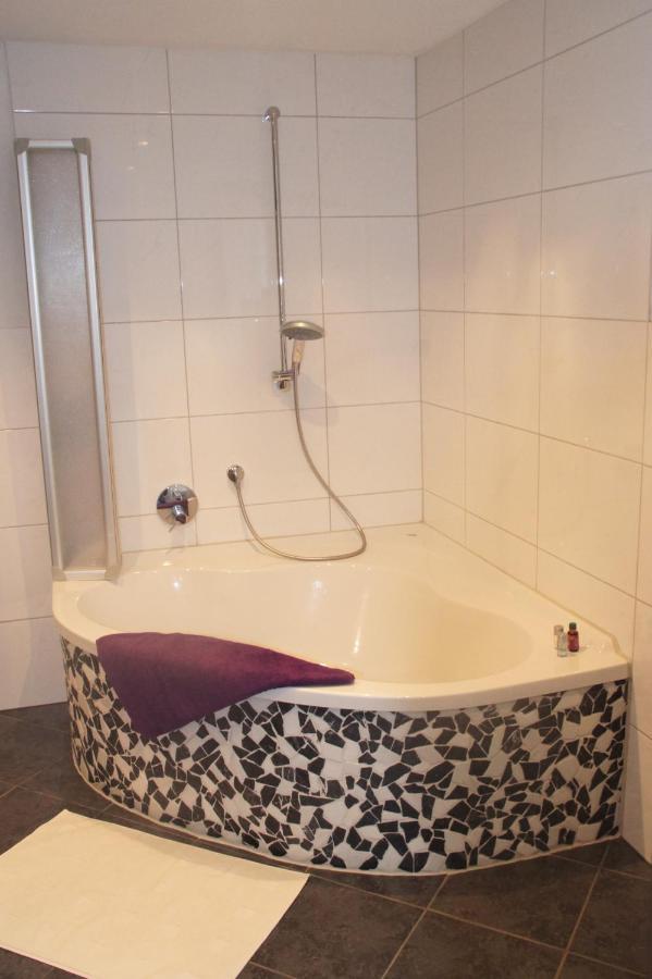 Haus Aissa Daire Kandern Dış mekan fotoğraf
